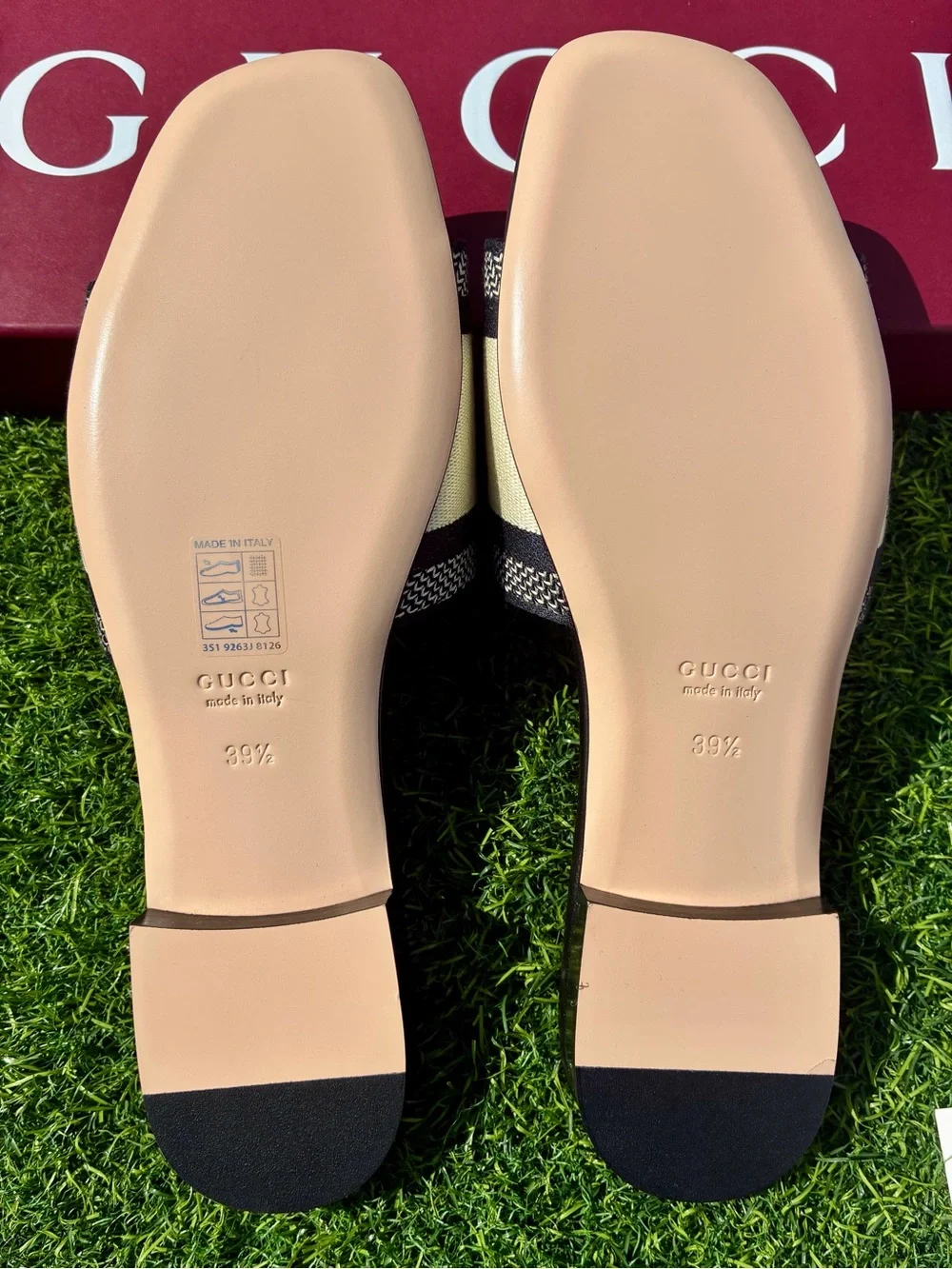 GUCCI JANE EMBROIDERED LOGO BLACK IVORY JACQUARD LEATHER SANDALS SZ 39.5 NEW